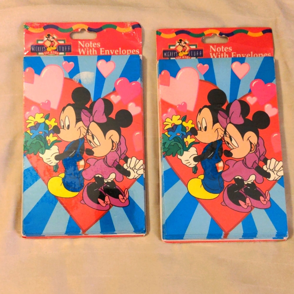 Vtg Sealed NOS 2 packs of 8 Mickey Mouse Valentines Greeting Notes & Envelopes - Picture 1 of 1